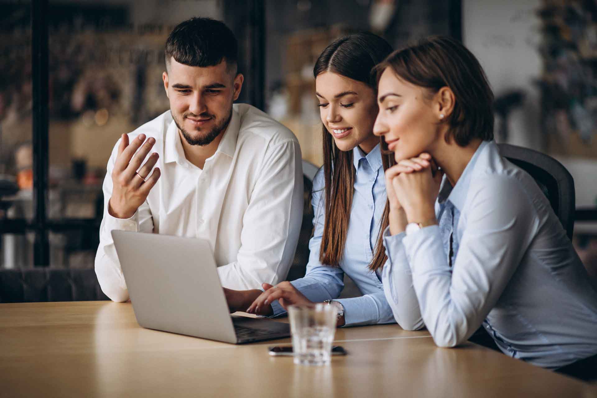 advaitconsultancy.com